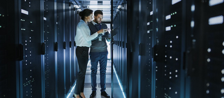Data centre equipment installation